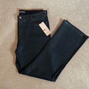 NWT Levi’s Women’s Mid Rise Bootcut Skinny Black Jeans Size 14